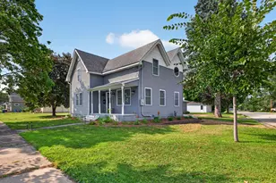 802 S Garden St, Lake City, MN 55041 - Photo 1