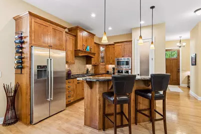 1236 Lakemoor Drive, Woodbury, MN 55129 - Photo 9