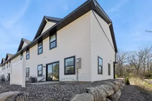 3413 Douglas Dr N, Crystal, MN 55422 - Photo 3
