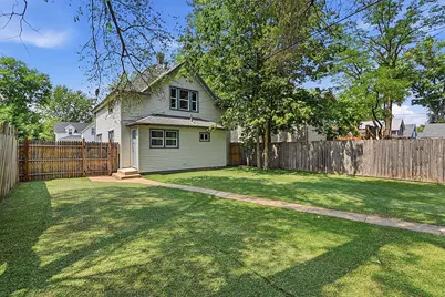 318 19 1/2 Avenue N, Saint Cloud, MN 56303 - Photo 3