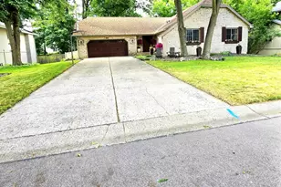 6864 Jeremy Ct, Eden Prairie, MN 55346 - Photo 1