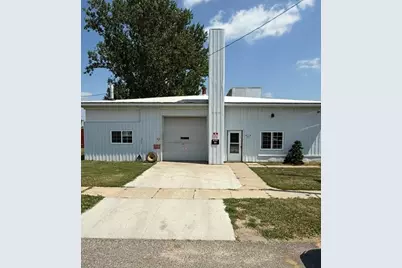 308 2nd Avenue NW, Bertha, MN 56437 - Photo 1