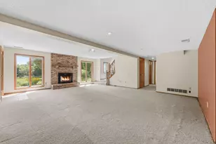 386 Bear Ave S, Vadnais Heights, MN 55127 - Photo 25