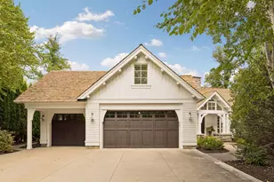1625 Locust Hls Trl, Wayzata, MN 55391 - Photo 3