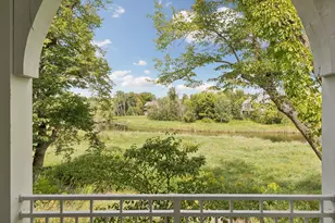 1625 Locust Hls Trl, Wayzata, MN 55391 - Photo 15