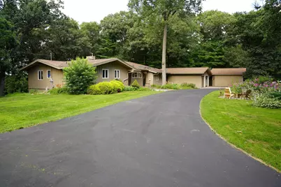990 Blackoak Road, Eau Claire, WI 54701 - Photo 1