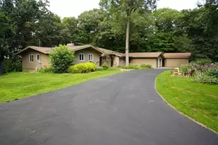 990 Black Oak Rd, Eau Claire, WI 54701 - Photo 1
