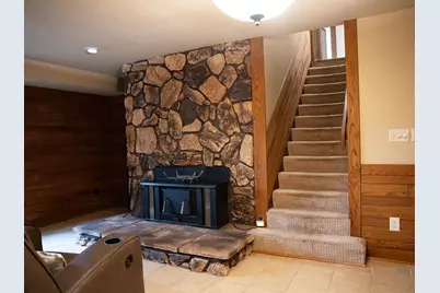 990 Blackoak Road, Eau Claire, WI 54701 - Photo 15