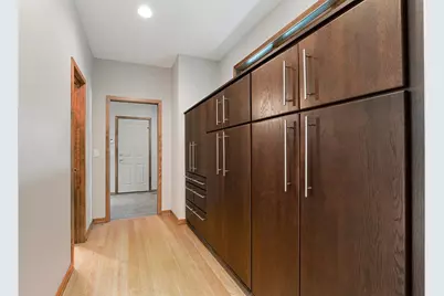 9340 Cedar Forest Road, Eden Prairie, MN 55347 - Photo 19