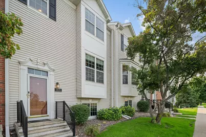 1671 Crossings Boulevard, Shakopee, MN 55379 - Photo 1