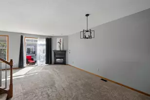 1671 Crossings Blvd, Shakopee, MN 55379 - Photo 3