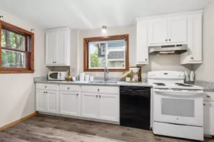 1822 Iglehart Ave, Saint Paul, MN 55104 - Photo 9