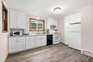 1822 Iglehart Ave, Saint Paul, MN 55104 - Photo 13