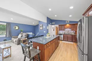 536 4th St N, Winsted, MN 55395 - Photo 3