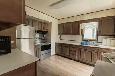 118 E Spring Street, Mankato, MN 56001 - Photo 3