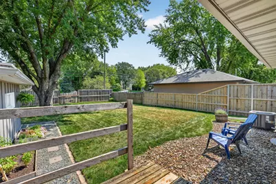 1257 Guthrie Avenue N, Oakdale, MN 55128 - Photo 29