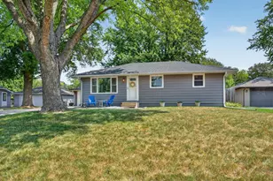 1257 Guthrie Ave N, Oakdale, MN 55128 - Photo 3