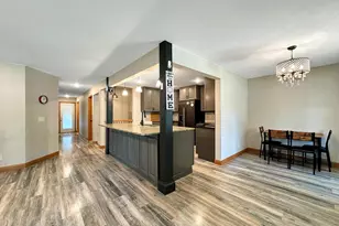1024 5th St SW, Willmar, MN 56201 - Photo 5
