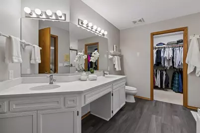 13645 Georgia Drive, Apple Valley, MN 55124 - Photo 21