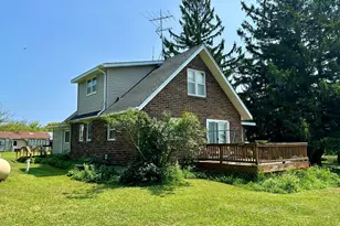 312 10th St, Clear Lake, WI 54005 - Photo 5