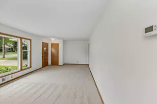 9908 Humboldt Ave S, Bloomington, MN 55431 - Photo 3