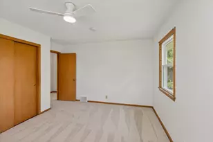 9908 Humboldt Ave S, Bloomington, MN 55431 - Photo 11