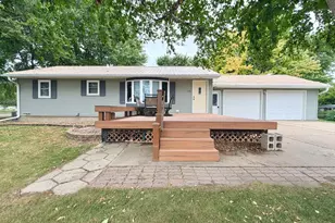 726 5th Ave, Brewster, MN 56119 - Photo 1