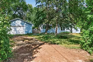 8145 Mt Curve Blvd, Brooklyn Park, MN 55445 - Photo 3