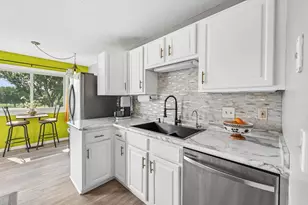 14433 Fairway Dr, Eden Prairie, MN 55344 - Photo 9