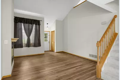 3626 Linden Avenue #4, White Bear Lake, MN 55110 - Photo 5
