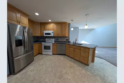 2628 Viola Heights Drive NE, Rochester, MN 55906 - Photo 5