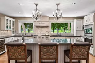 2890 Autumn Woods Dr, Chaska, MN 55318 - Photo 11