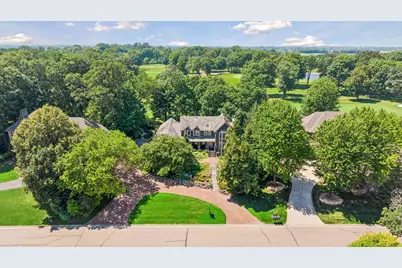 2890 Autumn Woods Drive, Chaska, MN 55318 - Photo 3