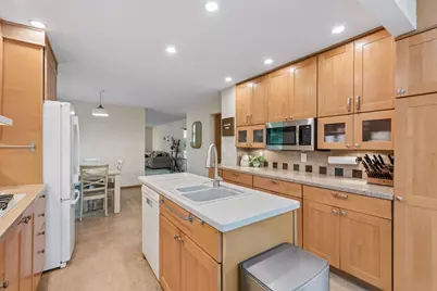 1643 Millwood Avenue, Roseville, MN 55113 - Photo 13