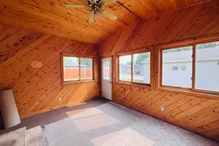 508 Kneale Ave S, Thief River Falls, MN 56701 - Photo 27