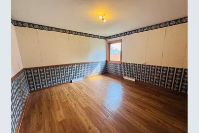508 Kneale Avenue S, Thief River Falls, MN 56701 - Photo 17