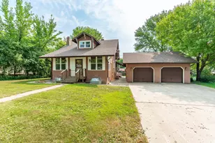 115 7th Ave SE, Elbow Lake, MN 56531 - Photo 1