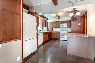 115 7th Ave SE, Elbow Lake, MN 56531 - Photo 17