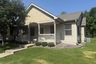 609 Vine Ln, Monticello, MN 55362 - Photo 1