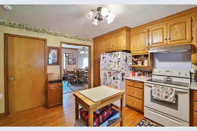 708 8th Avenue SW, Little Falls, MN 56345 - Photo 5
