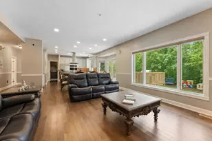 6453 Oxford Rd N, Shakopee, MN 55379 - Photo 9