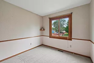 548 Auburn Pl NW, Elk River, MN 55330 - Photo 23