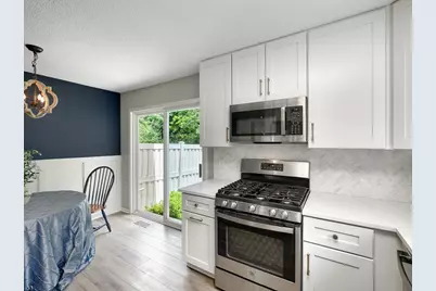 7775 Village Street, Chanhassen, MN 55317 - Photo 7