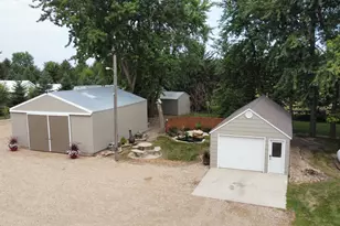 27366 260th St, Worthington, MN 56187 - Photo 33