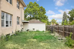 393 Geranium Ave E, Saint Paul, MN 55130 - Photo 37