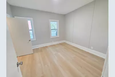 712 Maple Street W, Stillwater, MN 55082 - Photo 17