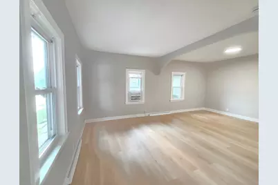 712 Maple Street W, Stillwater, MN 55082 - Photo 13