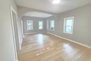 712 Maple St W, Stillwater, MN 55082 - Photo 9