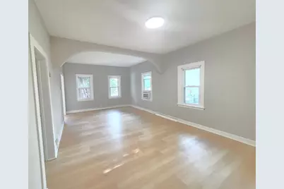 712 Maple Street W, Stillwater, MN 55082 - Photo 11