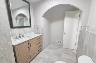 712 Maple St W, Stillwater, MN 55082 - Photo 21